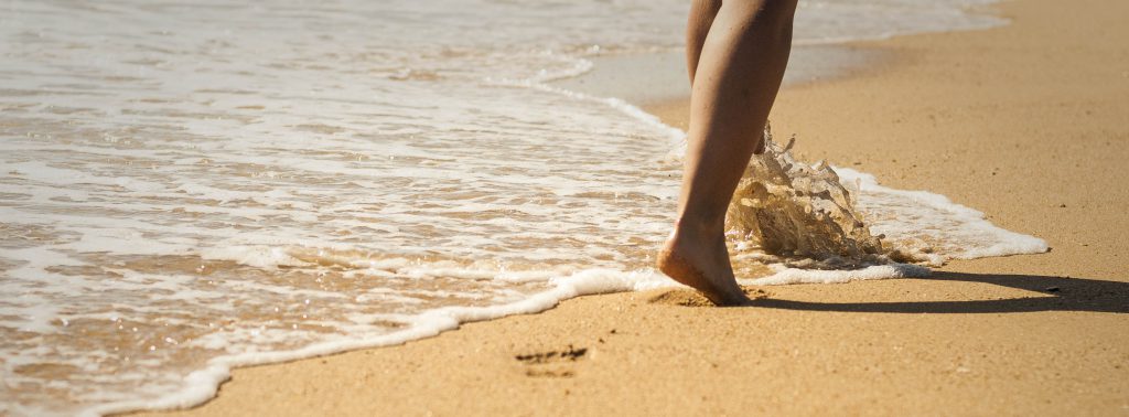 walk on the beach 